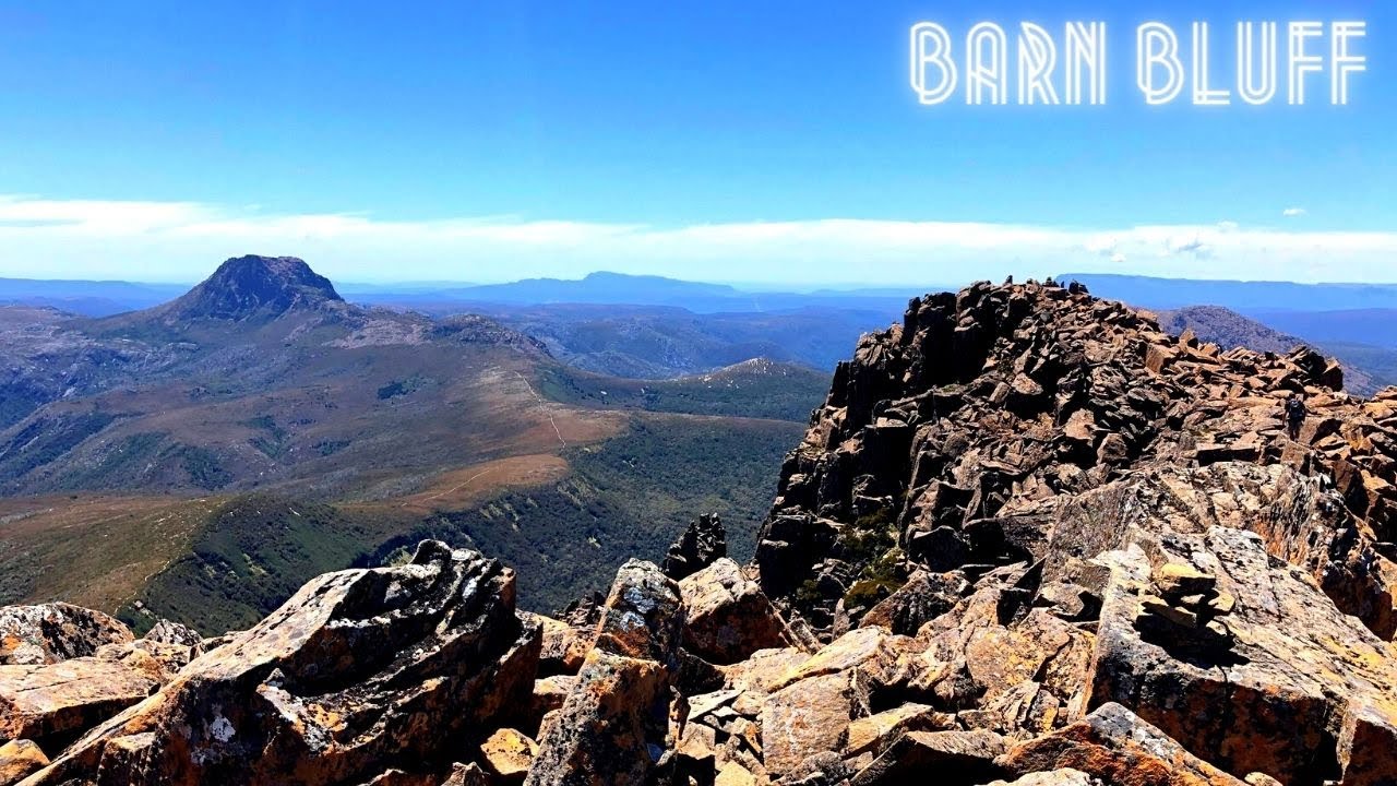 BARN BLUFF | TASMANIA