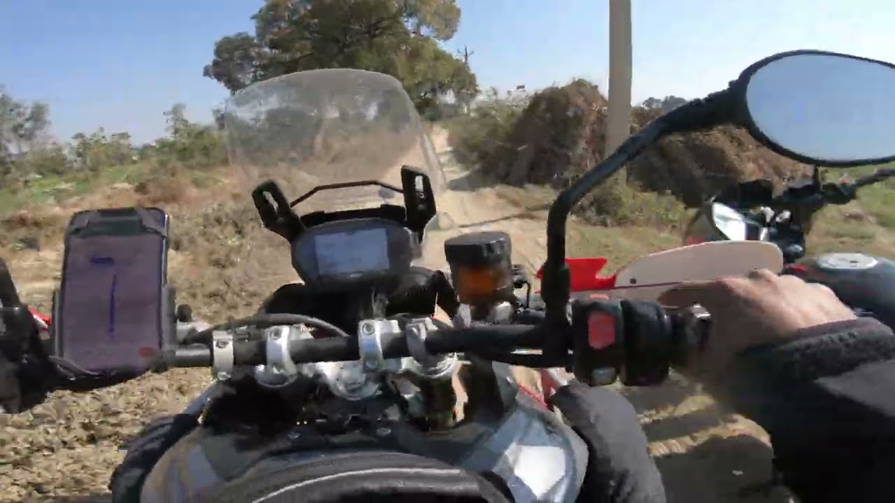 Lucknow to Pune on Triumph Tiger 850