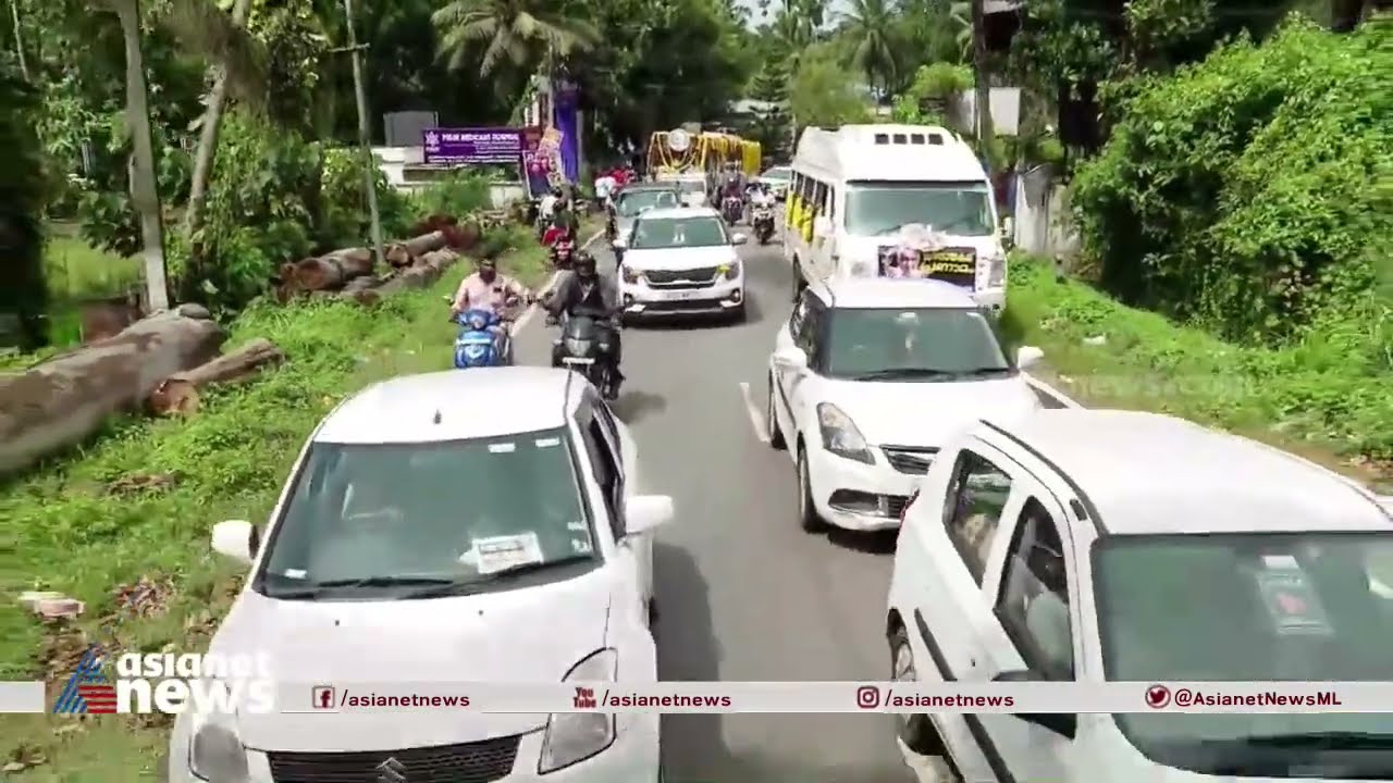 Oommen Chandy |വിലാപയാത്രയായി പുതുപ്പള്ളിയിലേക്ക് |Asianet News Live|Kerala News