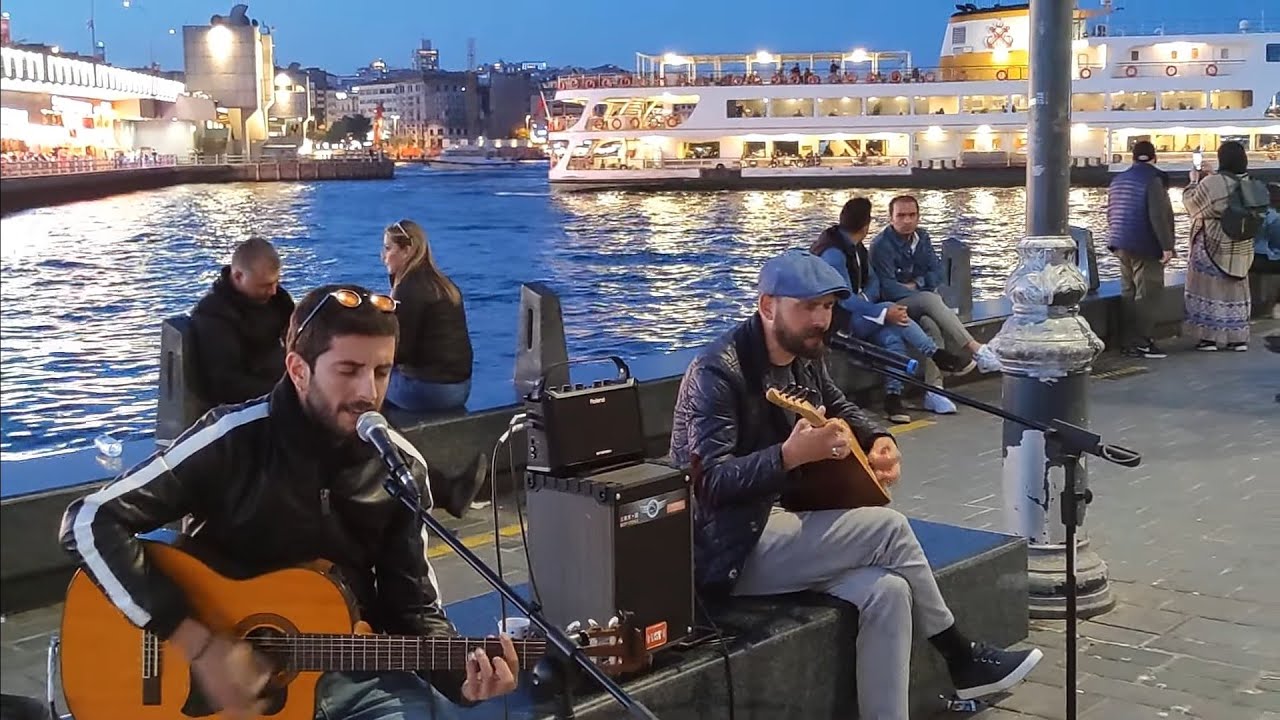 Cihat'dan duygu yüklü defalarca dinleyeceğiz muhteşem bir parça / yine gel akşam üstü (papatya)🌼🌼🌼