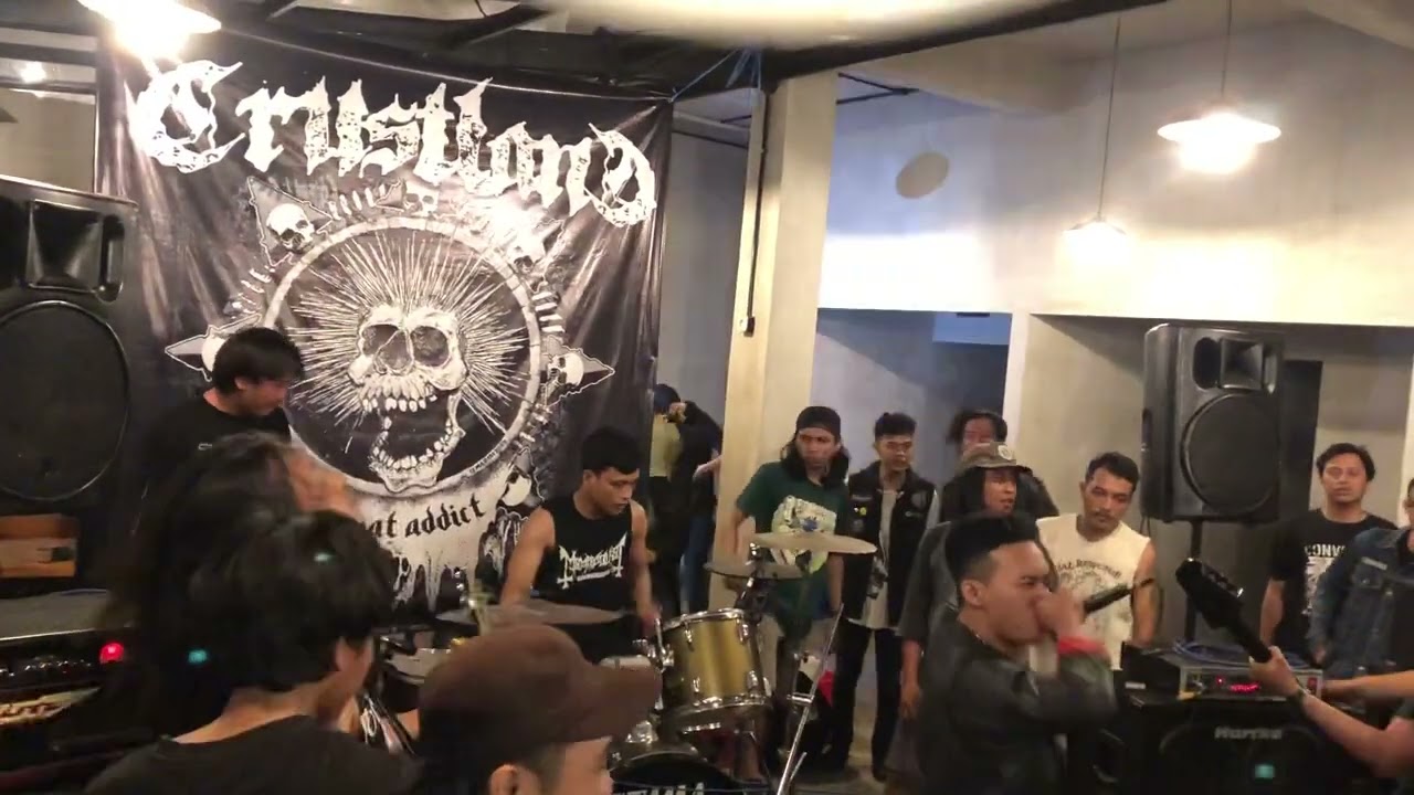 Dissident - Live in Malang (Crustlander D-beat addict)