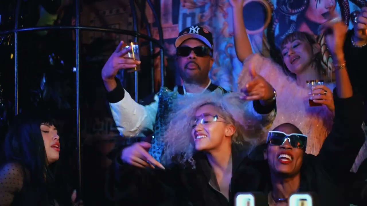 Lohrasp Kansara x The Kid Daytona - 24/8 (Official Video PUNX RECORDS)