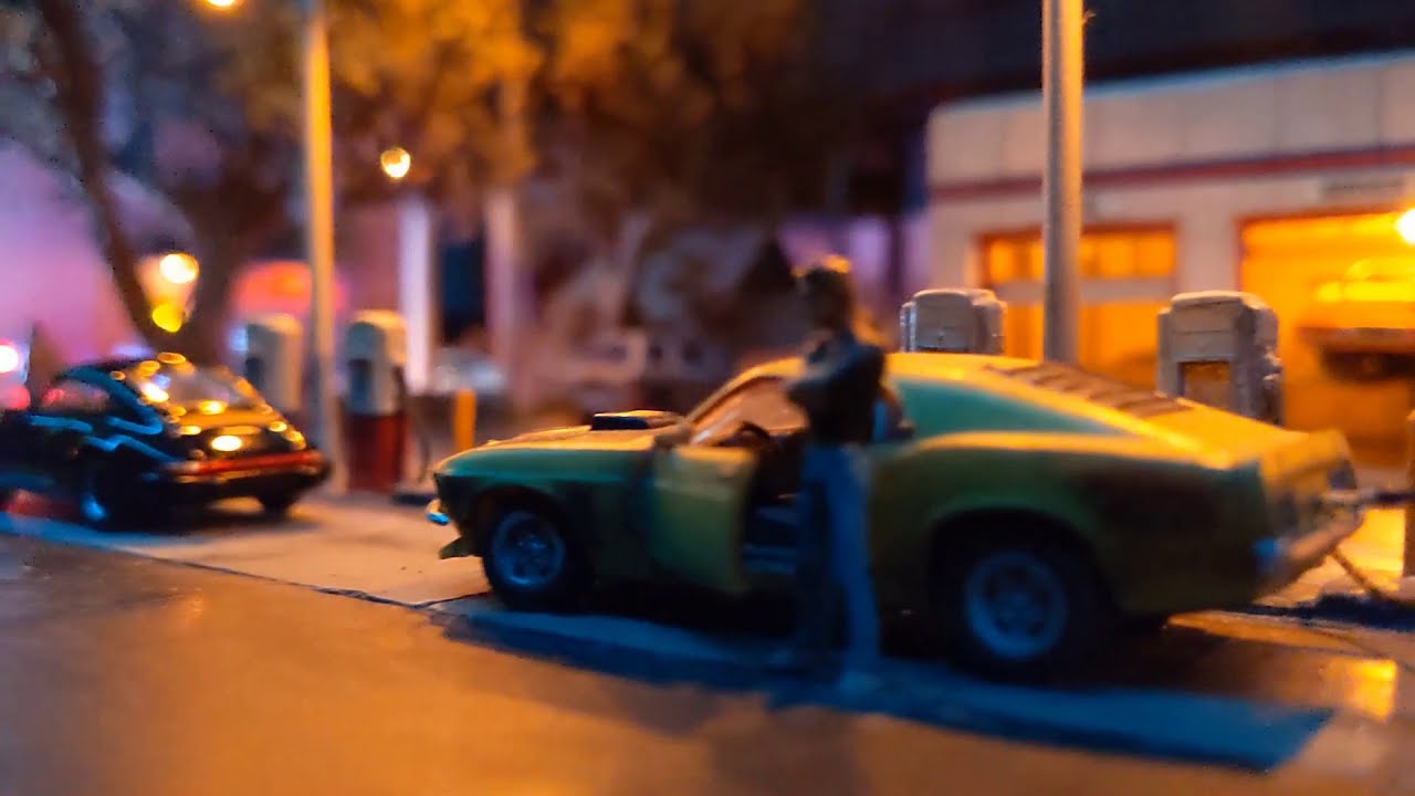 (NEW)  the CITY EDGE!!....cops on the H.O. Model Railroad