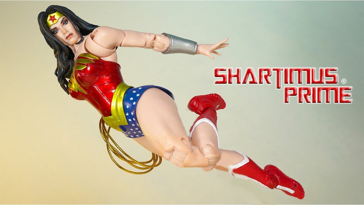 Best Wonder Woman Figure Ever? - DC Multiverse Wonder Woman McFarlaneToys Collector Figure Review