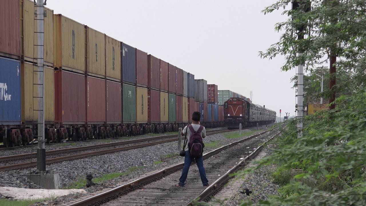 Madly Honking Express Train Madly Overtakes Monstrous Double Stack Container - Fantastic In 4K !