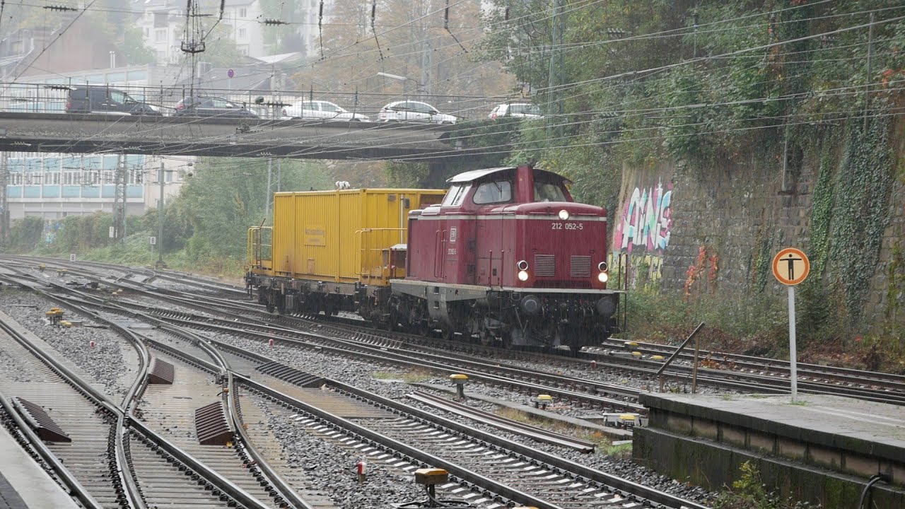Eisenbahnverkehr in Wuppertal HBF mit Br 111 120 101 146 187 151 402 1440 428 429 V100