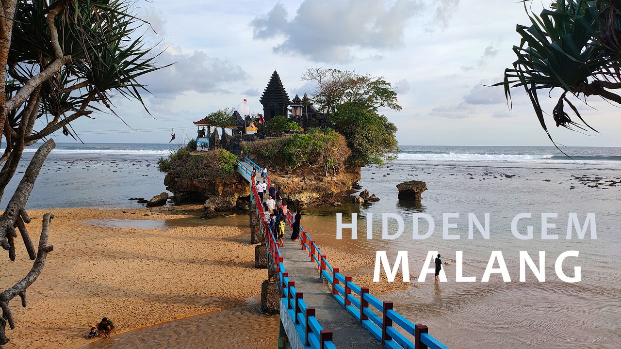 Gak Perlu ke Bali Buat Lihat View Seperti Ini, Suasana Siang Sampai Subuh Pantai Balekambang