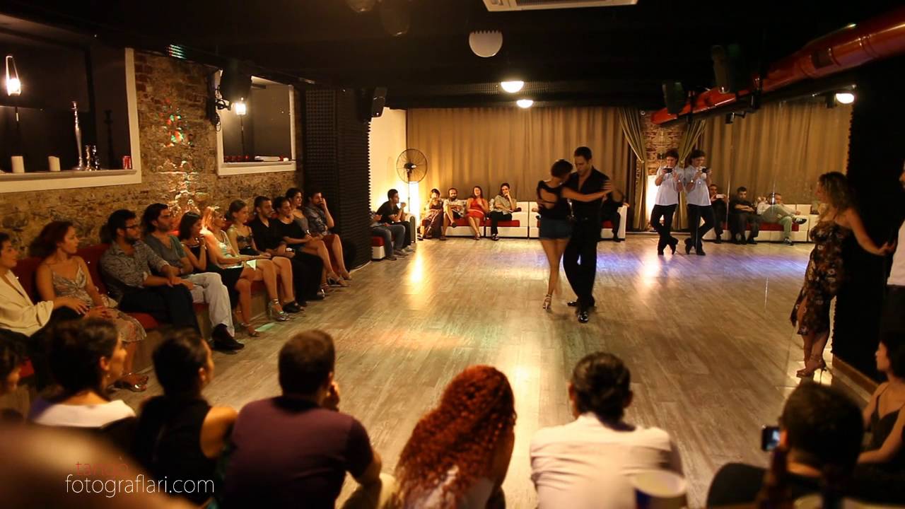 Ali Alper Özdemir & Ilgın Tetikcan - Sin Palabras Walter 