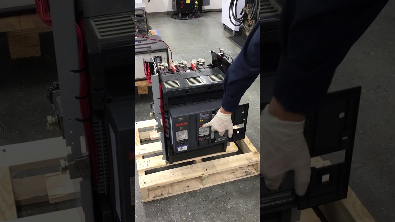 Power Break II (SHD) Charging and Closing Electrical Operation.