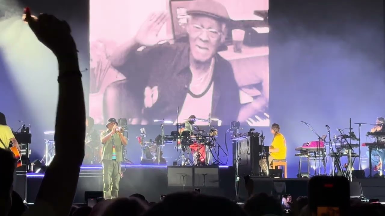 Gorillaz - Latin Simone (Que Pasa Contigo) - Live - Copper Box London - 2025-08-29