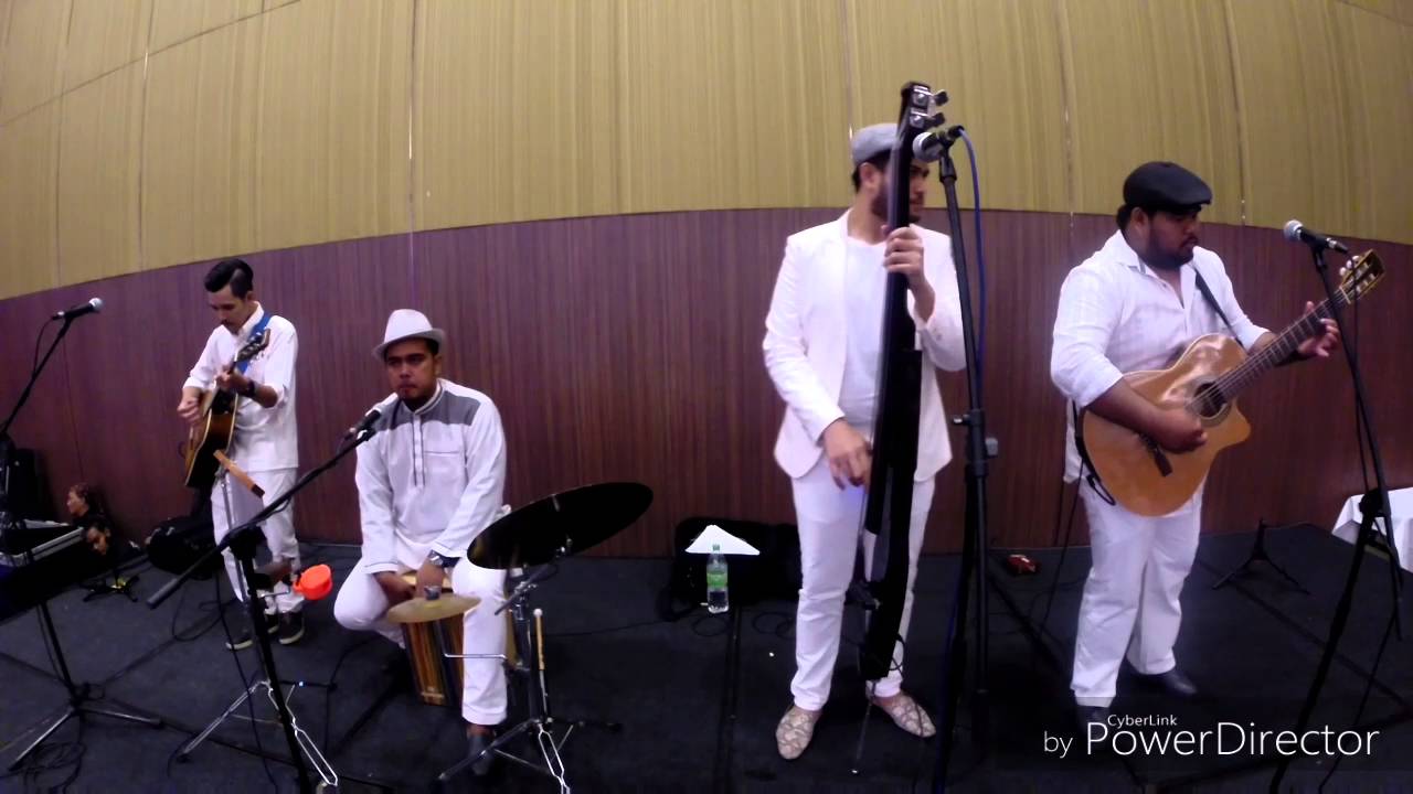 Besame mucho cover by LE RUMBA