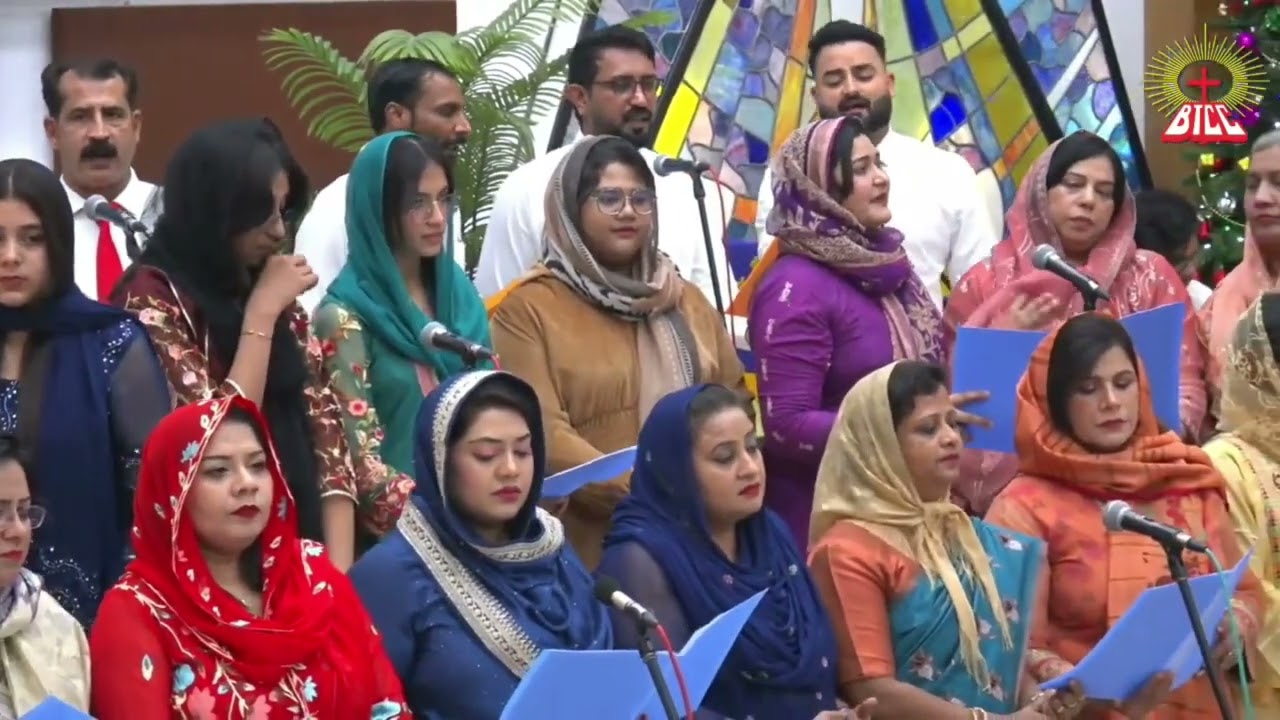 Ibn-e-Khuda paida hua - Urdu Christmas Song by ULC-NEC Choir