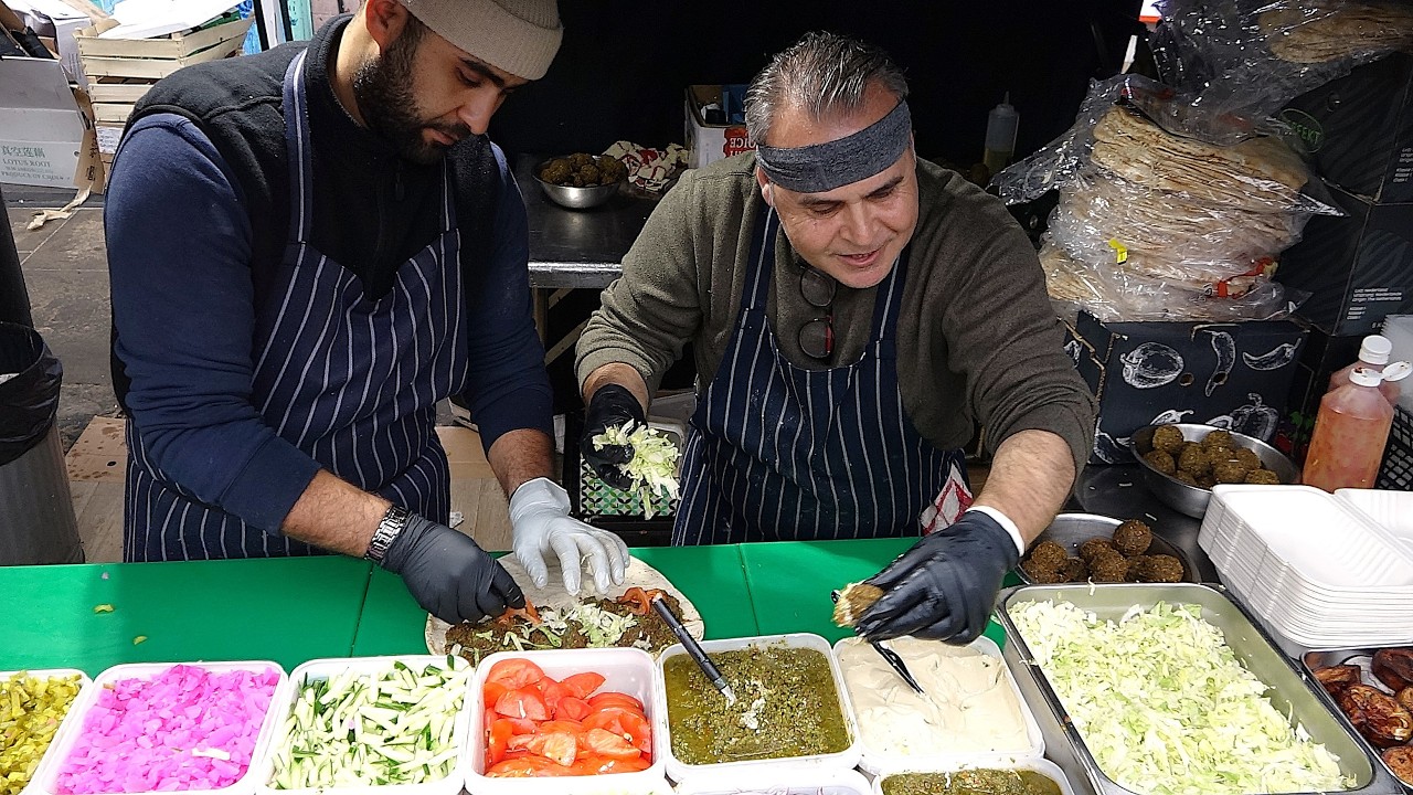London's Cheapest Falafel Sandwich Wrap £4.00 | Jordan Street Food at Eye Falafel Petticoat Lane Mkt