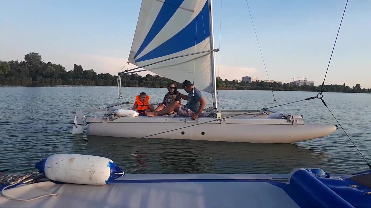 Catamaran Prostor