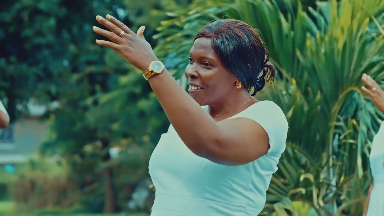 TWENDENI TUKAMUONE:KWAYA YA MT. THERESIA WA MTOTO YESU JIMBO KUU KATOLIKI TABORA.