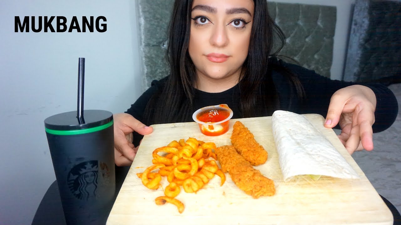 SWEET CHILLI CHICKEN WRAP WITH CRISPY CHICKEN TENDERS AND CURLY FRIES MUKBANG
