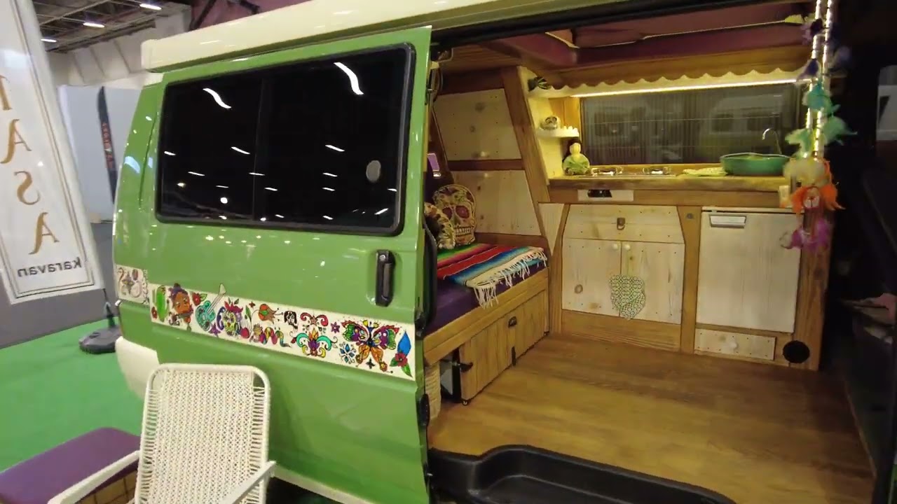 Şevval Sam'ın Karavanı Prenses Karavan Fuarında | Özel Üretim VolksWagen Transporter T4 #karavan