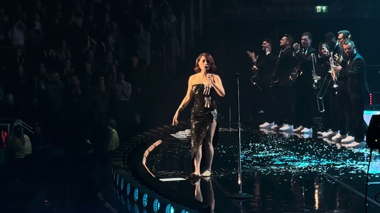 RAYE with Amma and Absolutely-Joy (with band introduction) @ The o2, 26th Feb 2026
