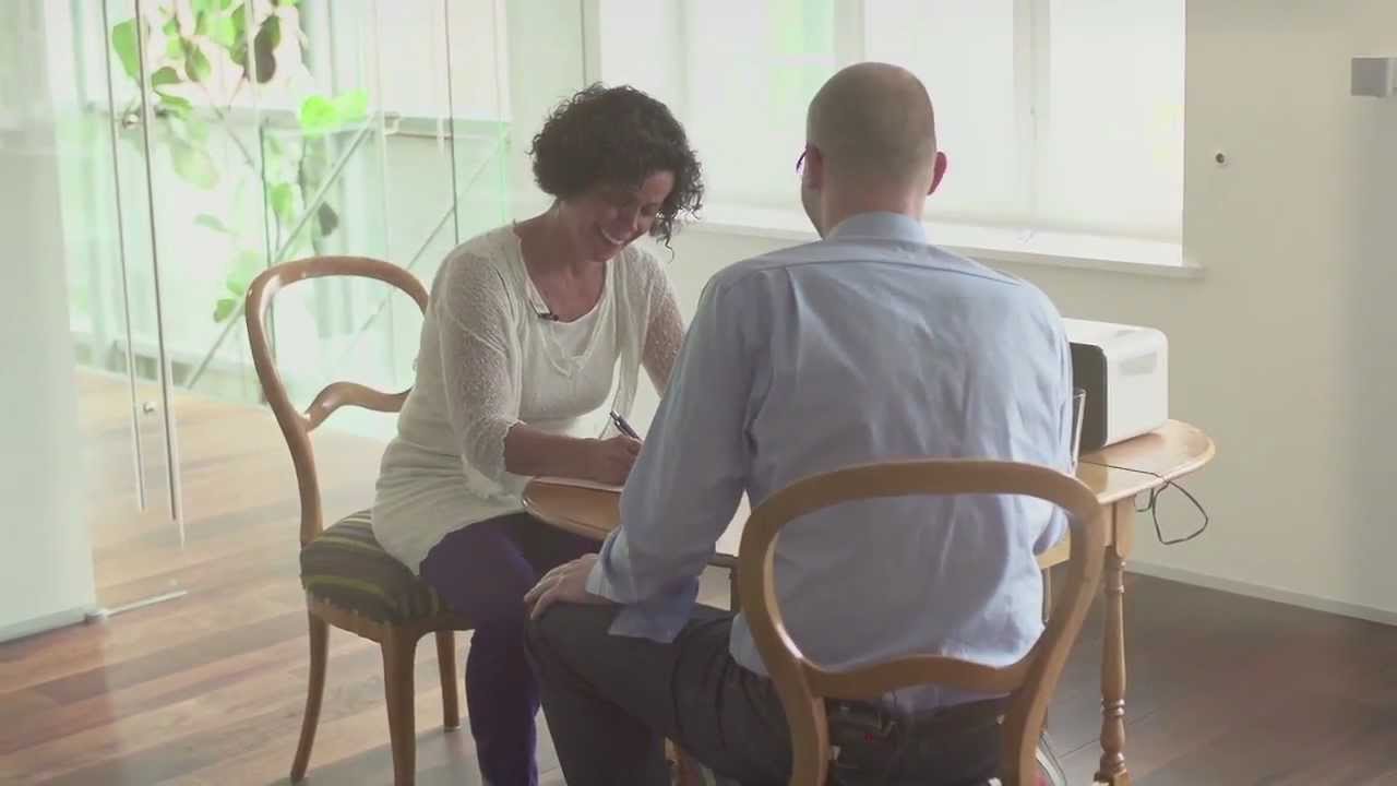 Eva Loschky | Stimm- und Redecoaching | Life-Ausschnitt
