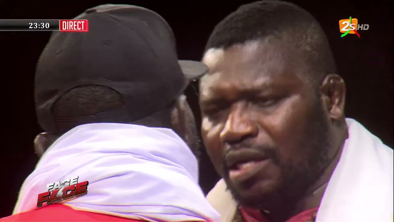 TAPHA SE FACHE CONTRE BALLA ET LE MENACE: 