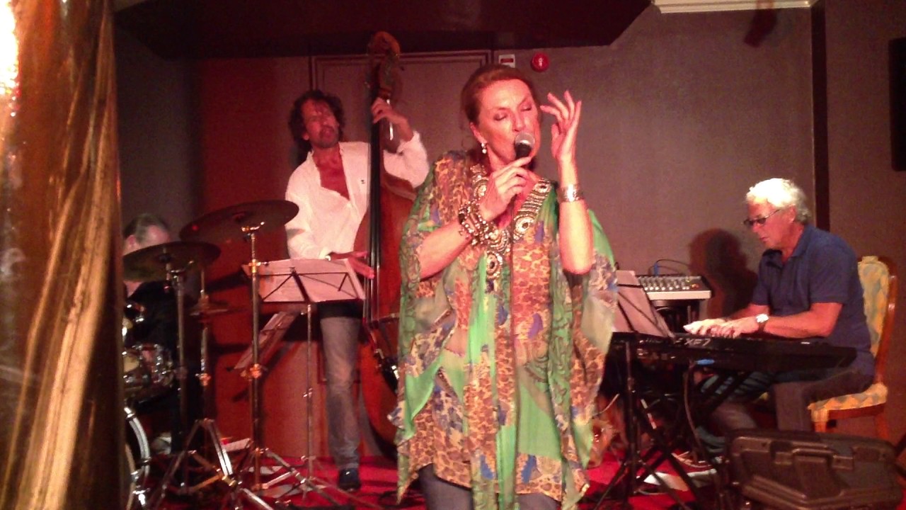 Lisa Boray - Happy with The Blues