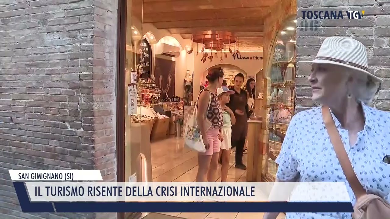 2025-07-21 SAN GIMIGNANO (SI) - IL TURISMO RISENTE DELLA CRISI INTERNAZIONALE