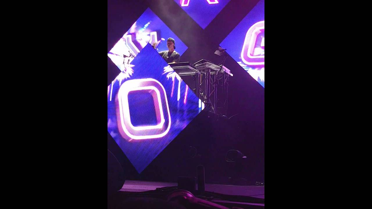 Midnight dream - Kygo (live assago Milano forum)