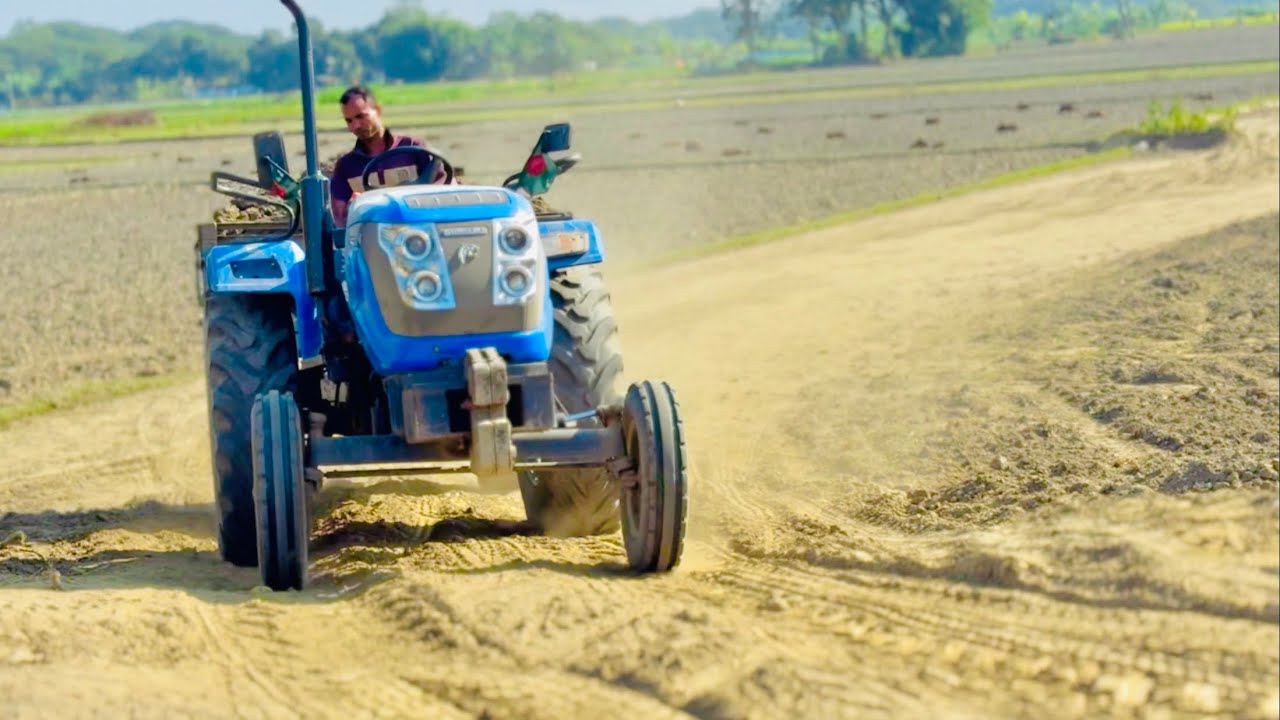 Sonalika Tiger Loader Swaraj 744 FE Loader With Excavator KATO Loading Mud Tractors | New Holland 