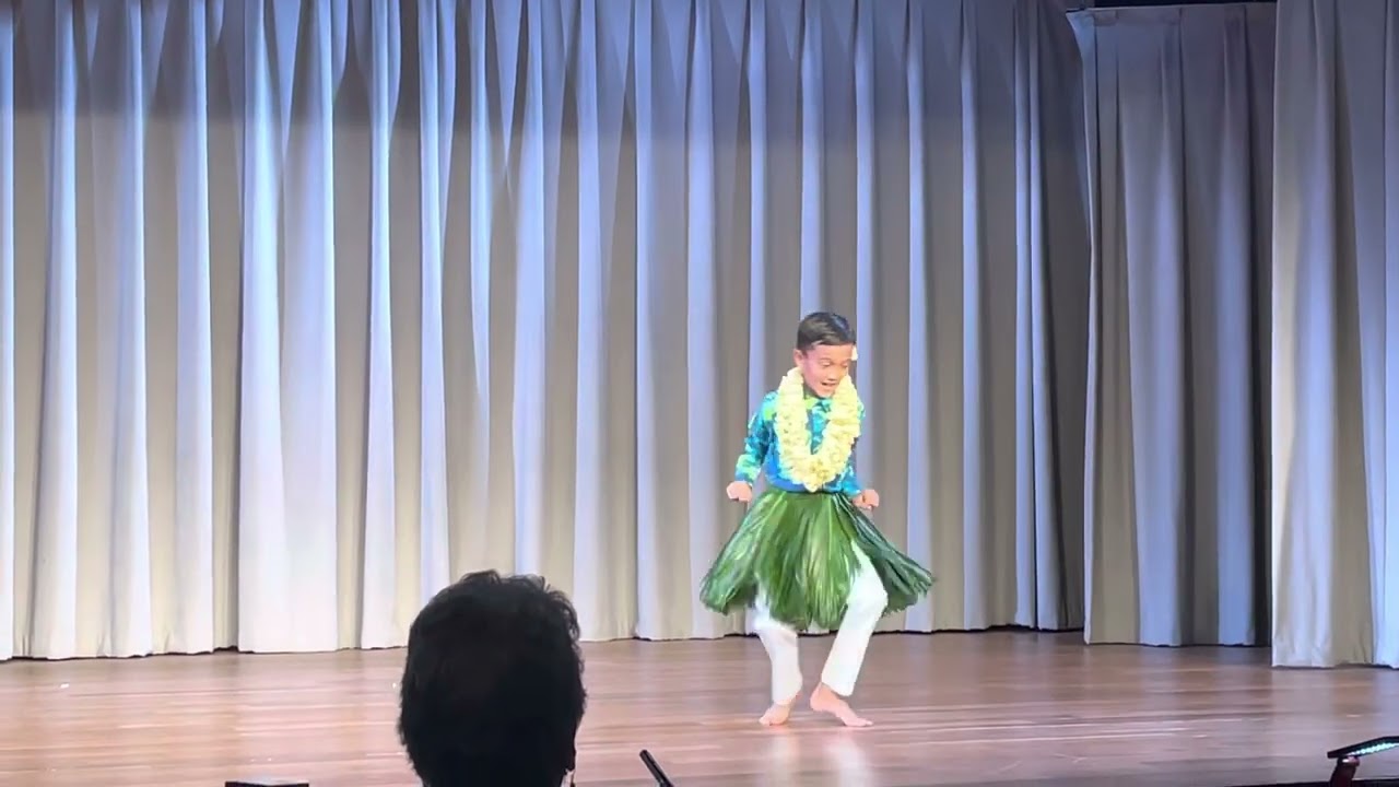 Hula O Nā Keiki 2022 Keikikāne Soloist - Hālau Hiʻiakaināmakalehua