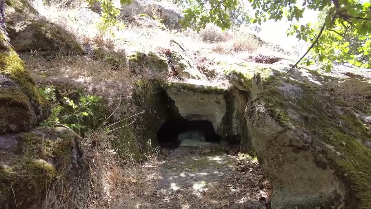 A MAMOIADA BRILLA LA NECROPOLI DI ISTEVENE