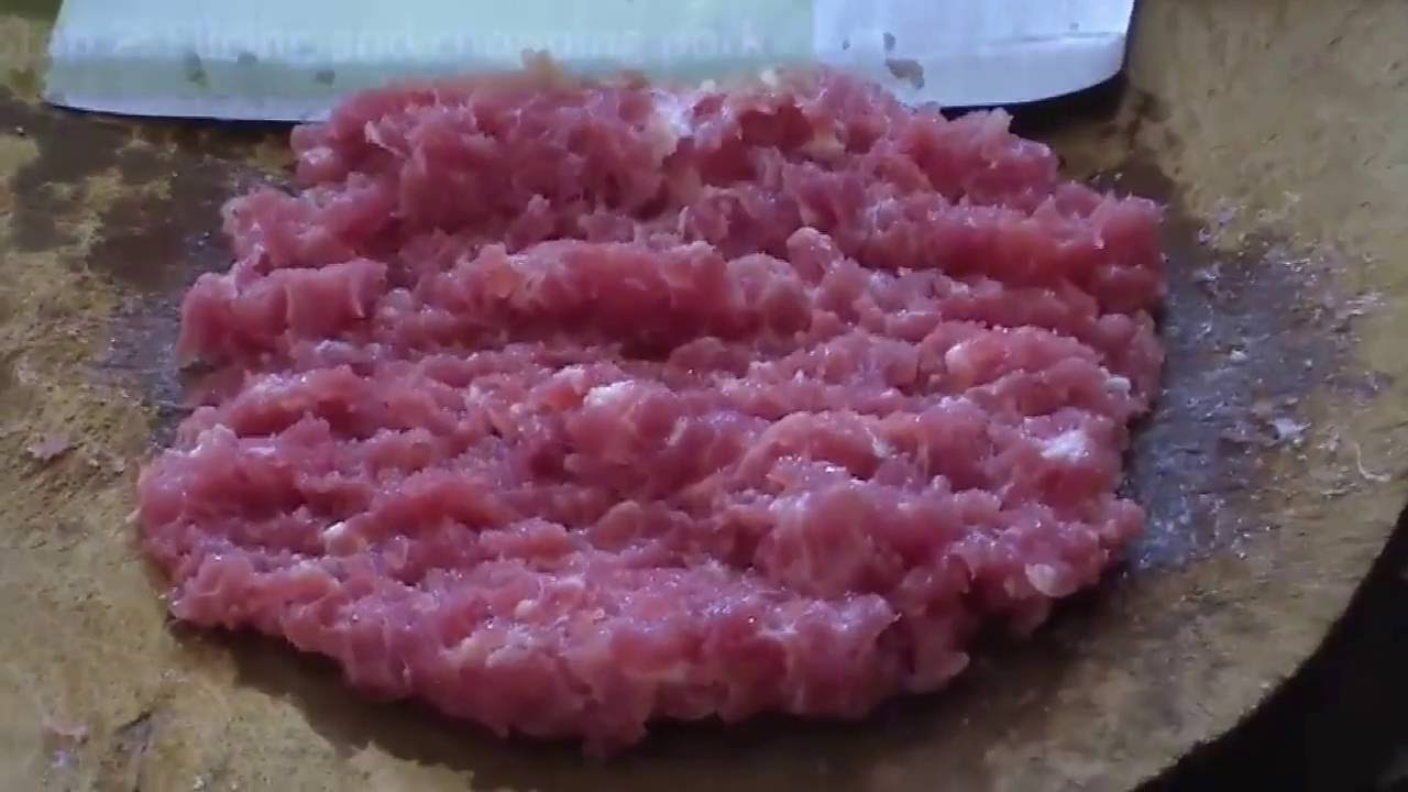 Khmer food &ndash; how to cook lettuce soup with chopped pork