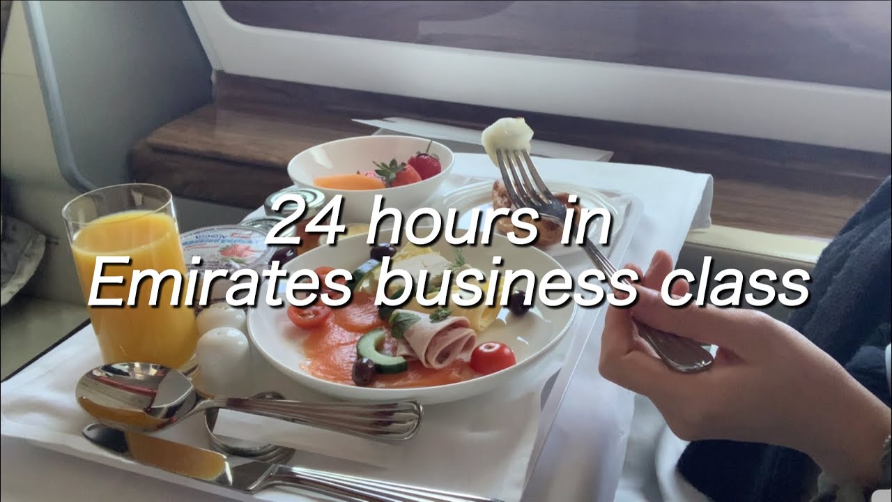 vlog) Flying Emirates A380 business class ✈️ London to Singapore, lounge tour, eating 7 meals