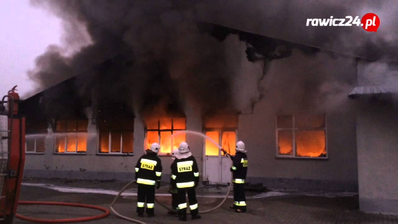 Pożar hali w Jutrosinie