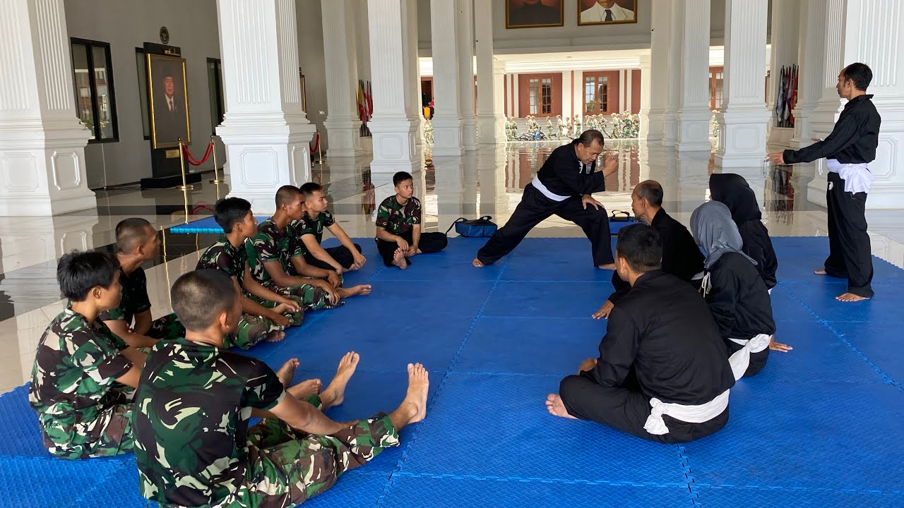 Serba serbi training center PSHT UNHAN 