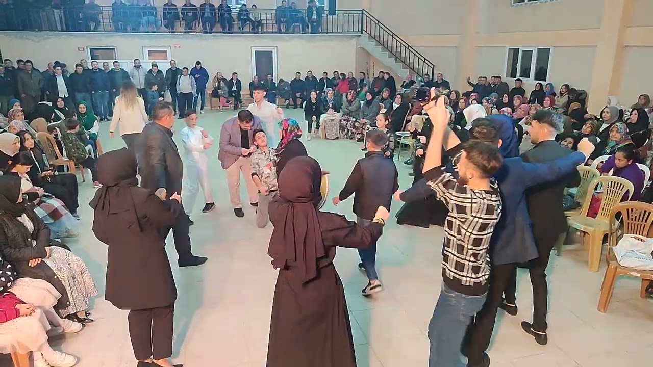 DEMİRCİ'nin MAHMUTLAR köyünde NUMAN YİĞİT KOÇ'un Sünnet Töreninden Görüntüler