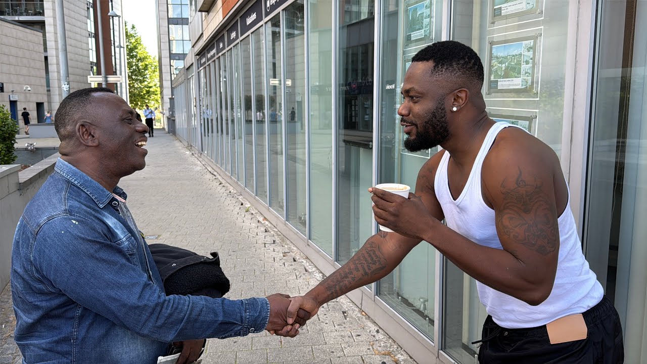 ПРЯМОЙ ЭФИР ИЗ ВЕЛИКОБРИТАНИИ 🇬🇧!! Paydae из R2Bees не смог сдержать смех при встрече с Akrob3to ...