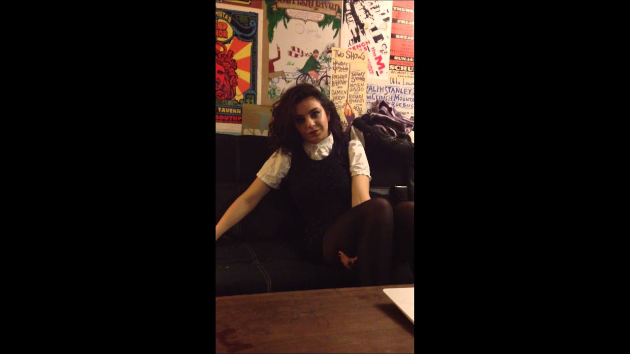 Charli XCX brings her style of iconic pop to Schubas Tavern Chicago