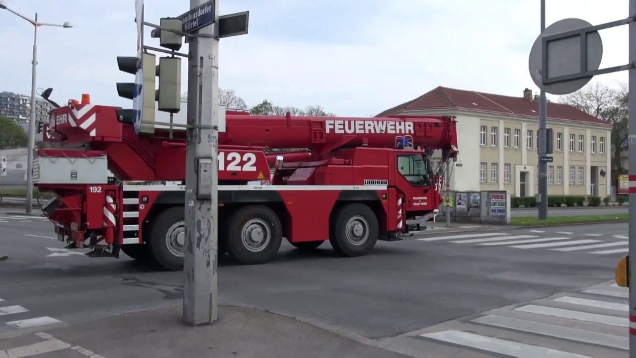 ZUGUNFALL ALARMSTUFE 2 ! KDF, TLF, DLK & Kran Berufsfeuerwehr Wien