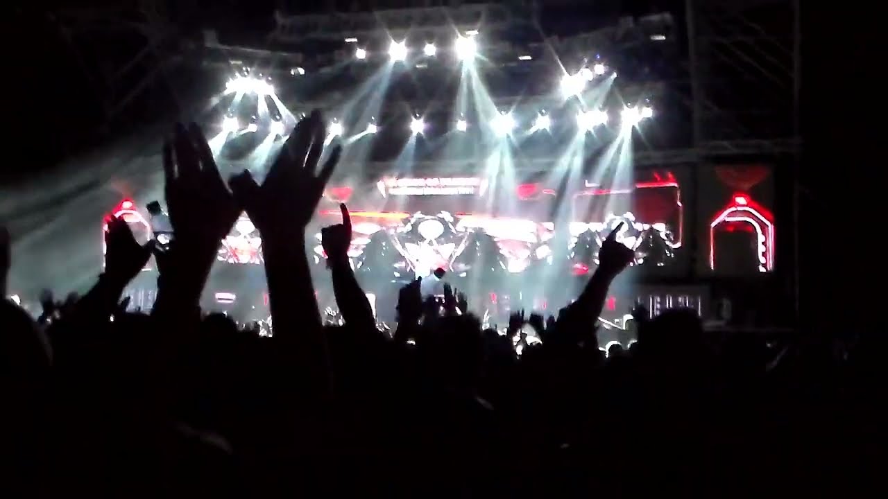 ASOT 650 Chile - Armin Van Buuren parte 8 - Silhouette