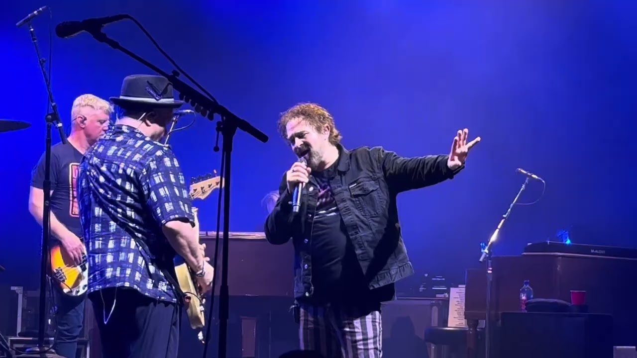 Counting Crows - Mrs. Potter's Lullaby (Live @ PNC Bank Arts Center - Holmdel, NJ: 6/28/25)
