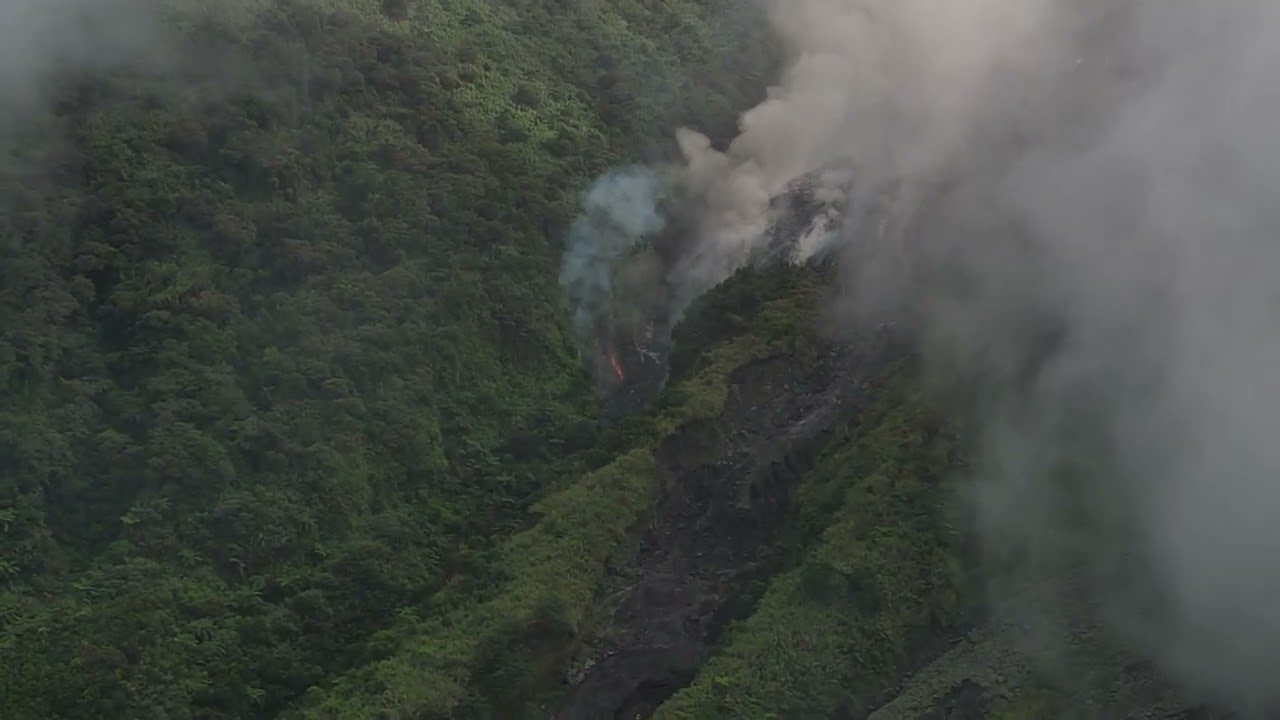 drone finds the lava flow on Mayon Volcano
