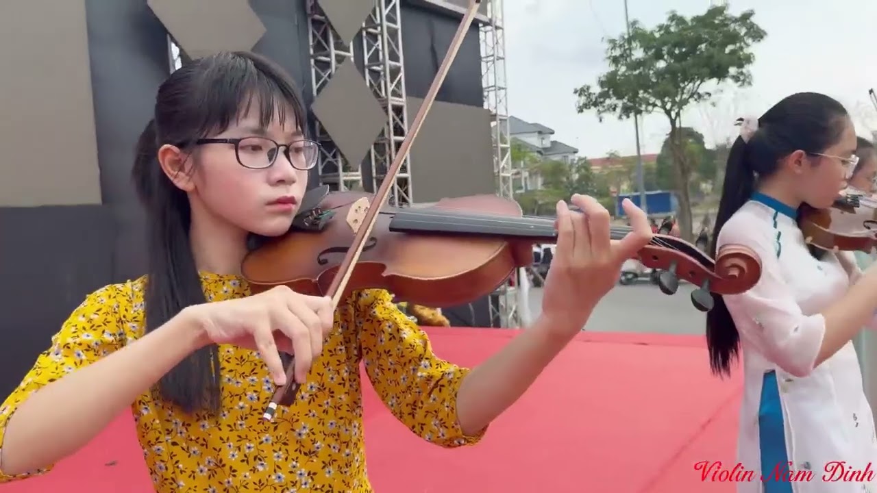 Violin Ngày Tết Quê em _Hồng Khuê & Violin Nam Định 🌟