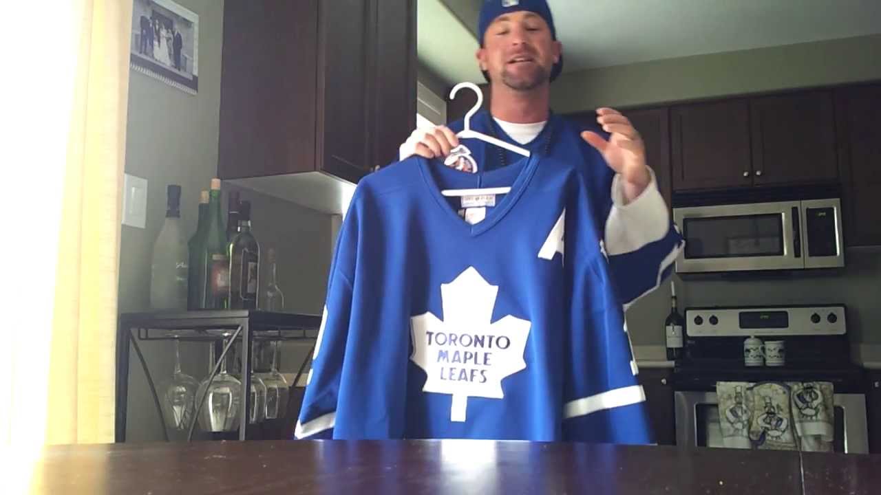 NHL Pro Vintage NHL CCM Toronto Maple Leafs Jersey!! #13