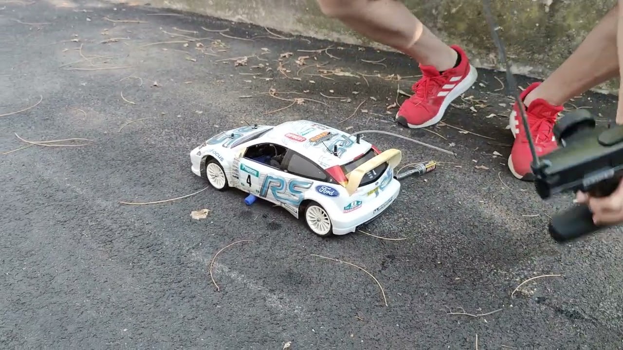 Tamiya in scala 1/10 a scoppio - Test drive