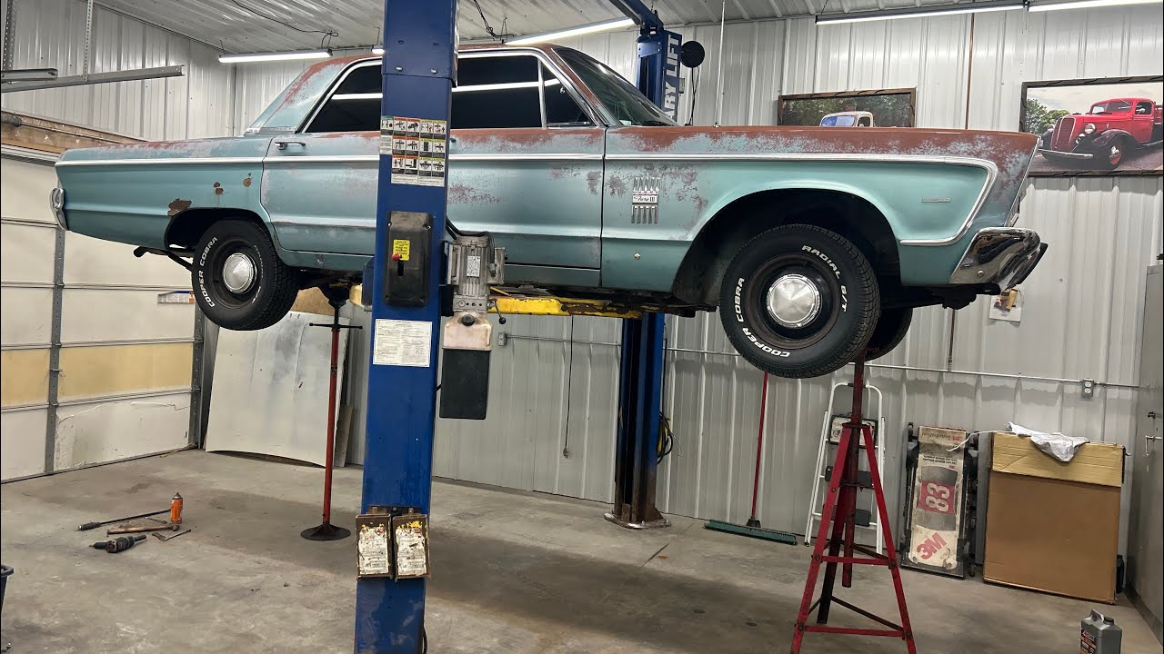 Super Stock springs on a Mopar C Body to fix saggy rear leafs
