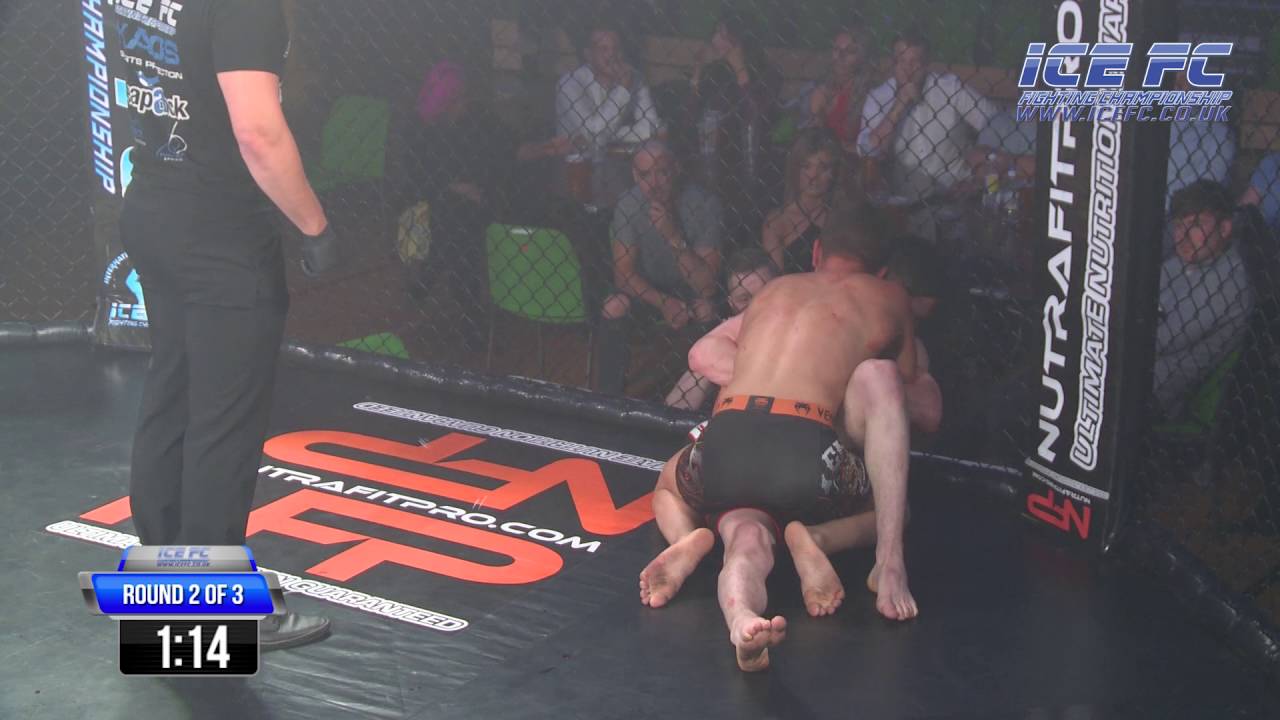 ICE FC16 - Charlie Gilbertson VS James Hazell