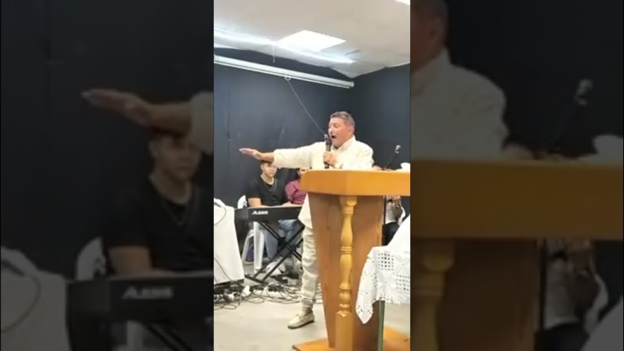 visita a la iglesia de pego