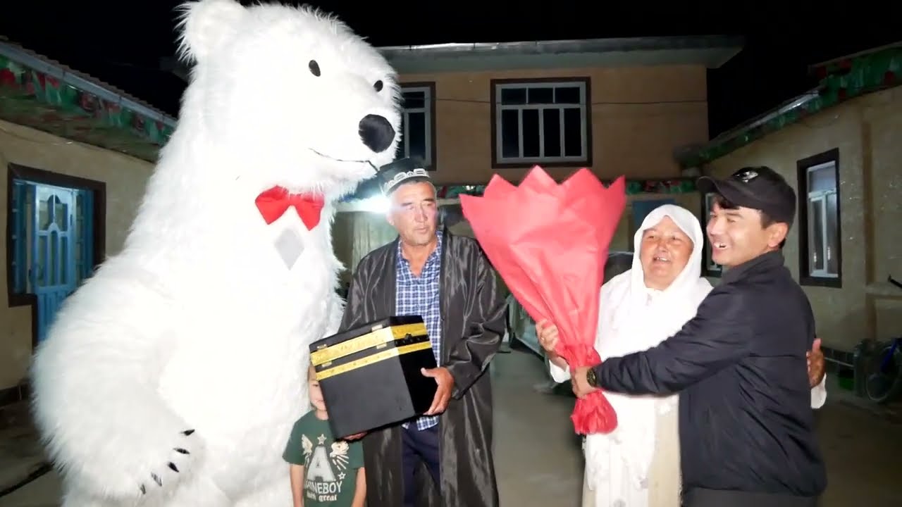 Ота Онасини Хурсан килди