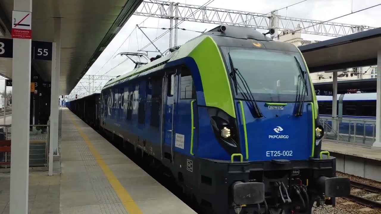 ET25-003 i ET25-002 Lublin Gł&oacute;wny