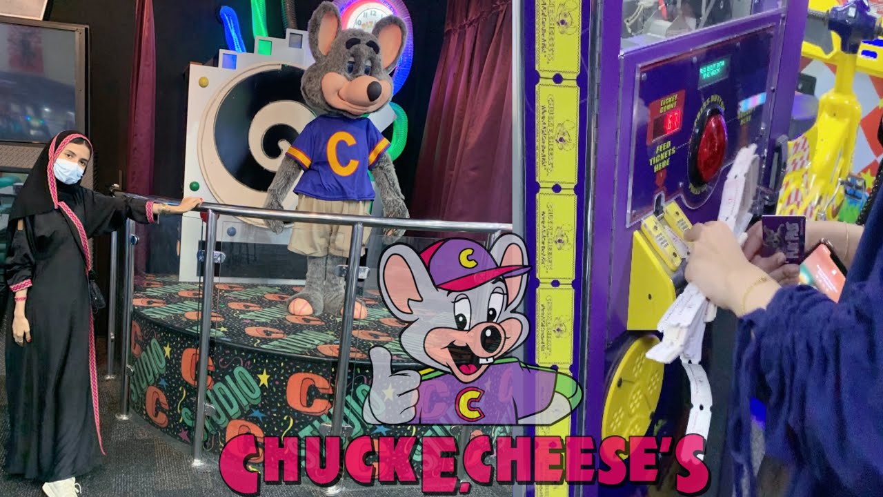 فلوق| تحديت صحباتي في تشكي تشيز، تتوقعو مين فاز🎰🎯😍!!! Chuck E Cheese
